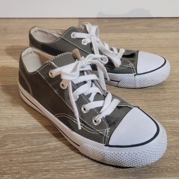 Airwalk Canvas Green Womens Sneakers - Picture 2 of 6